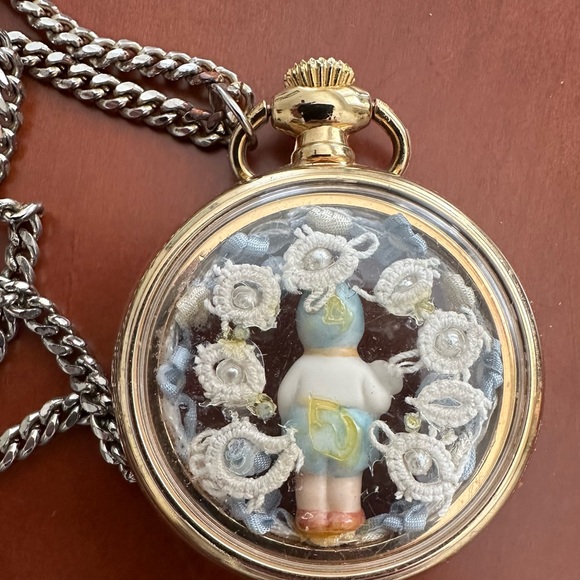 New Lovely Handcrafted Ladies Pocket Watch Pendant Necklace - Picture 4 of 5